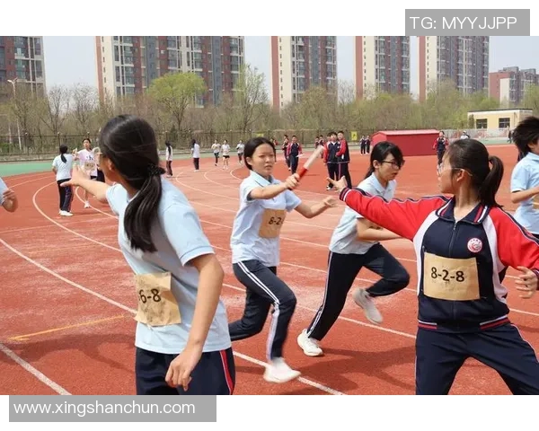 聚焦选手表现展现竞技风采:全方位剖析运动员在比赛中的卓越发挥与突破 聚焦选手表现展现竞技风采:全方位剖析运动员在比赛中的卓越发挥与突破